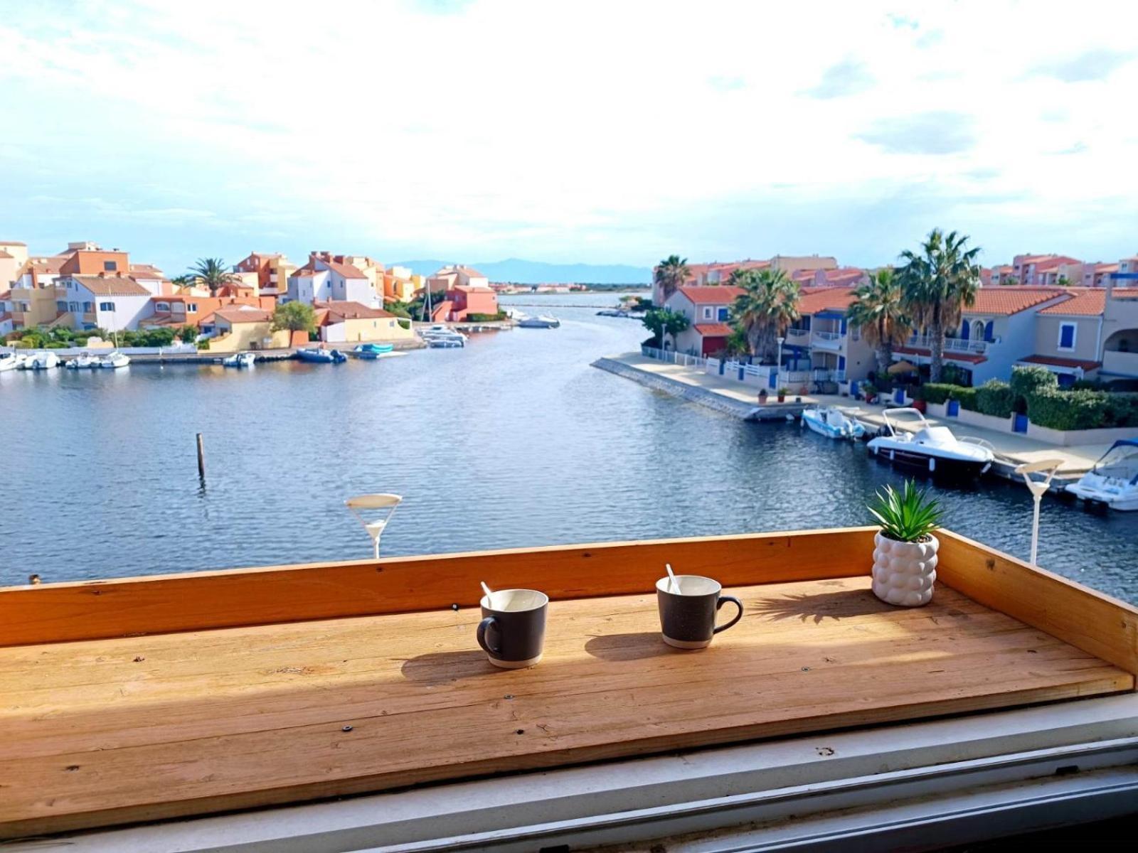Charmant Appartement Sur La Marina Le Barcarès Kültér fotó